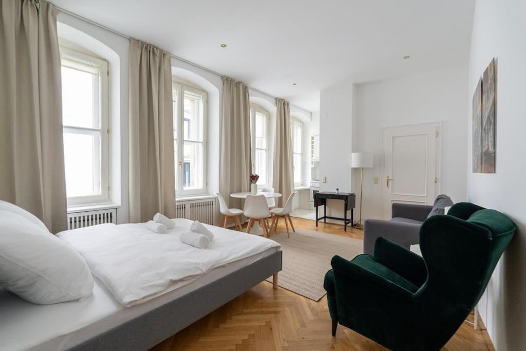 Historic Heart Apartment Vienna Viena Exterior foto